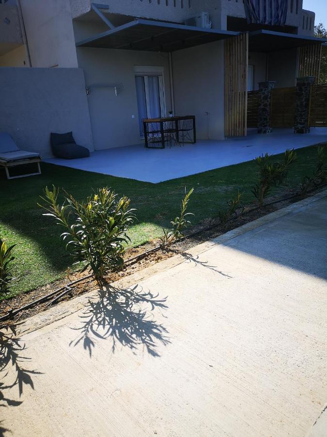 Gratelia Apartment Damnoni Exterior photo